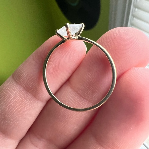 Local Eclectic Solid Gold Essential Moonstone Ring - Size 10 - Picture 6 of 7